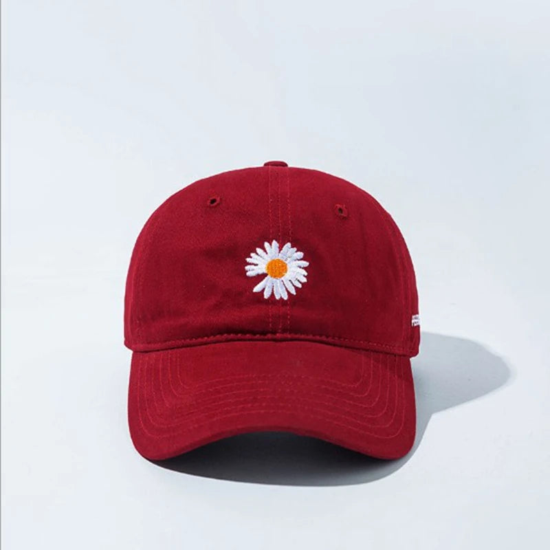 New Daisy Baseball Cap Female / Male GD Korean Baseball Cap G-Dragon Embroidered Baseball Cap Adjustable Cotton Men Woman Hat